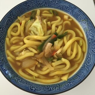 カレー粉で作る☆とろ〜りカレーうどん